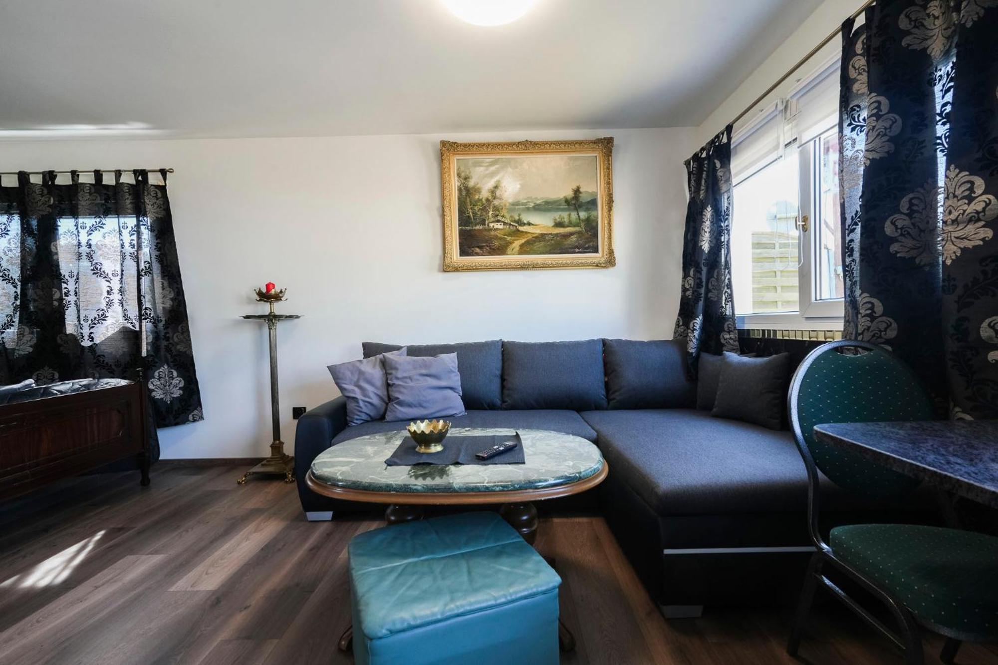Black Tiger Seaside - Ferienwohnungen Direkt Am See Garden Buitenkant foto